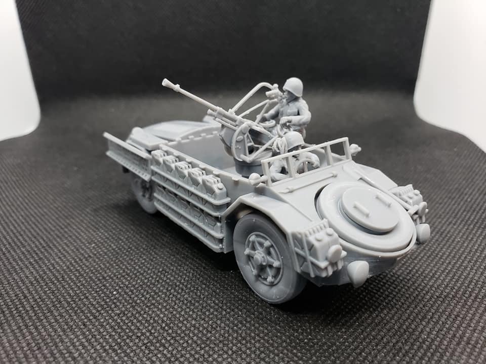 Italian AS42 Sahariana with Breda AA Gun