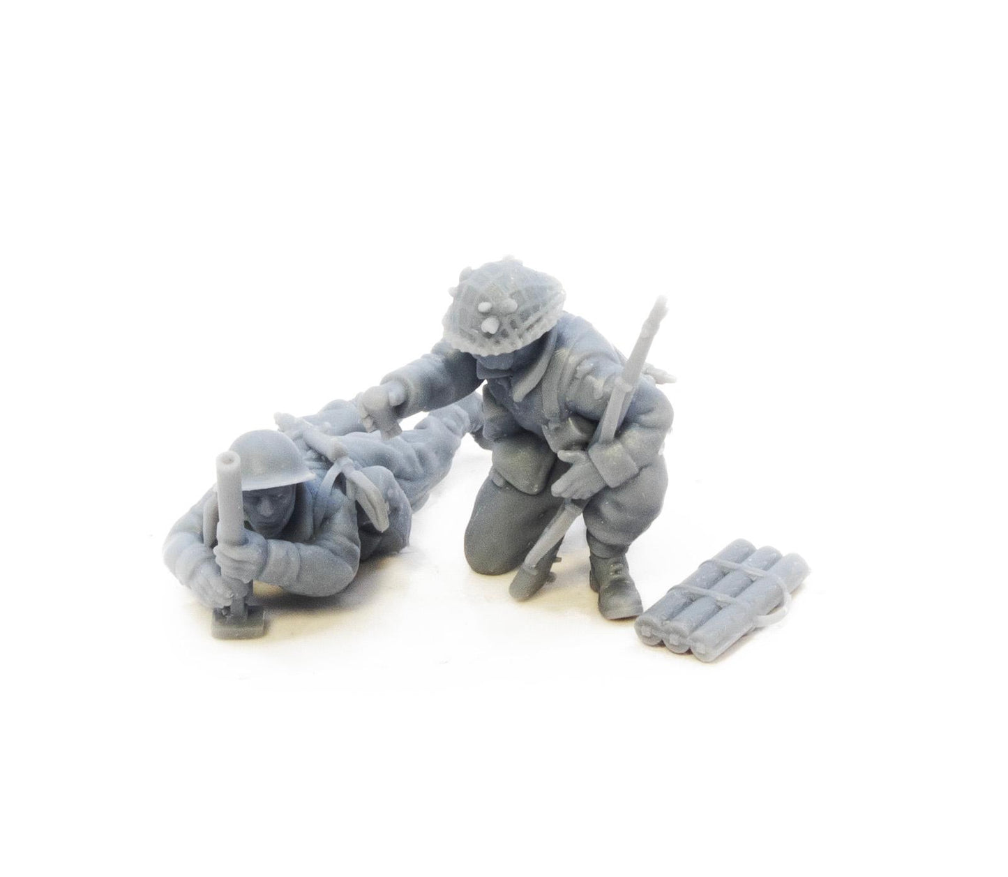 Canadian 2" Mortar Team by RKX Miniatures