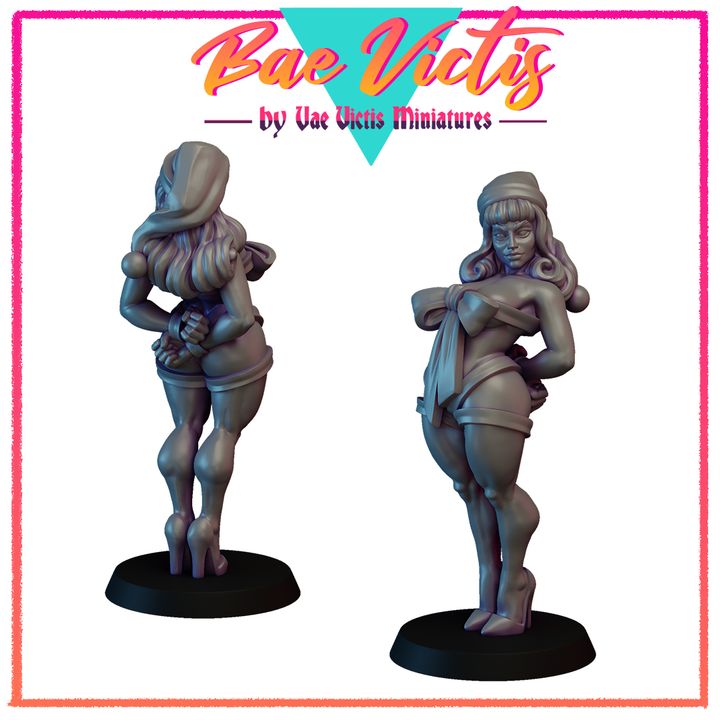 Mrs Santa by Vae Victis Miniatures