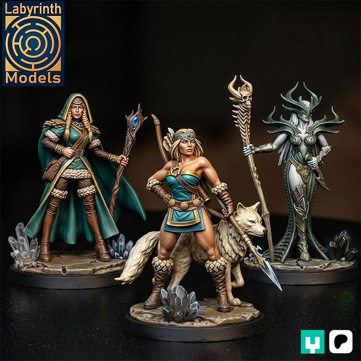 Priestess of Hel by Labyrinth Models