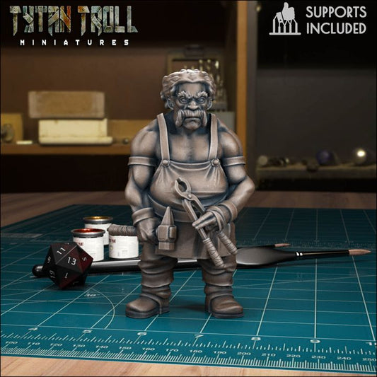 Crygori Strum by Tytan Troll Miniatures