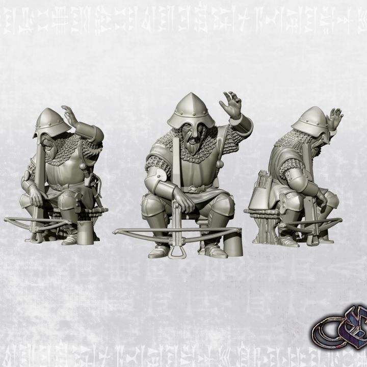 “Soldiers – drink & fun – 14th century” by Ezipion miniatures