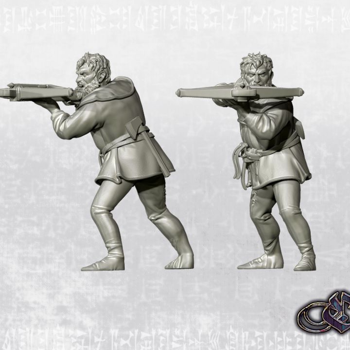 “Sailor crewman with Crossbow – 14th century” by Ezipion miniatures