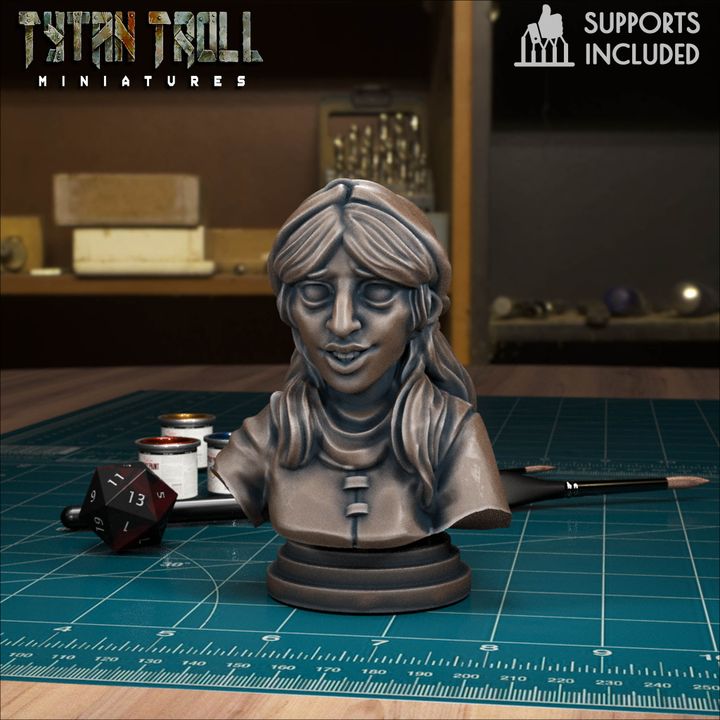 Kretyana Dolvo Bust by Tytan Troll Miniatures