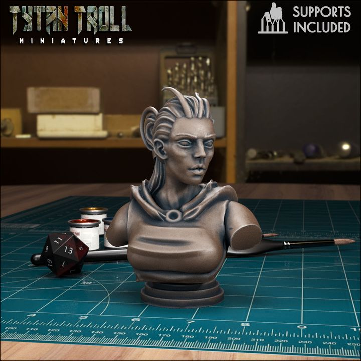 Stafania Tomescu Bust by Tytan Troll Miniatures