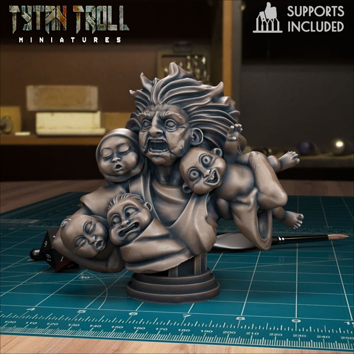 Wensencia Bust by Tytan Troll Miniatures