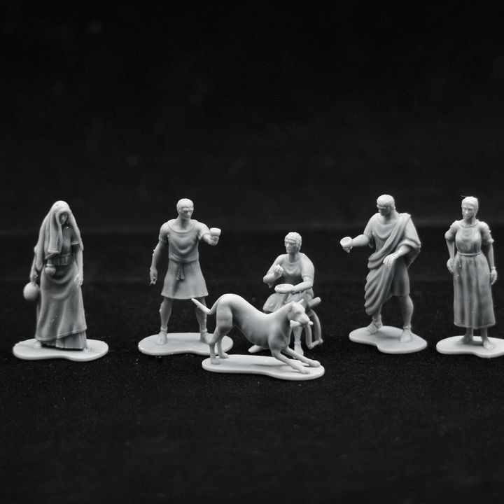 Roman citizens by Gadgetworks Miniatures