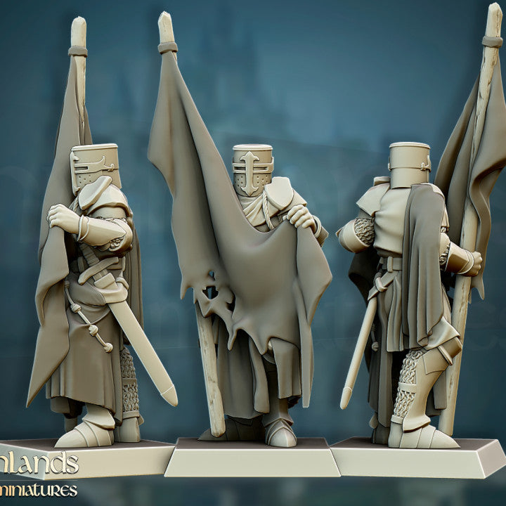 Crusaders Command Group - Highlands Miniatures.