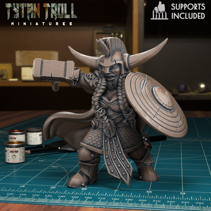 Bearded Female Dwarf 01 by Tytan Troll Miniatures