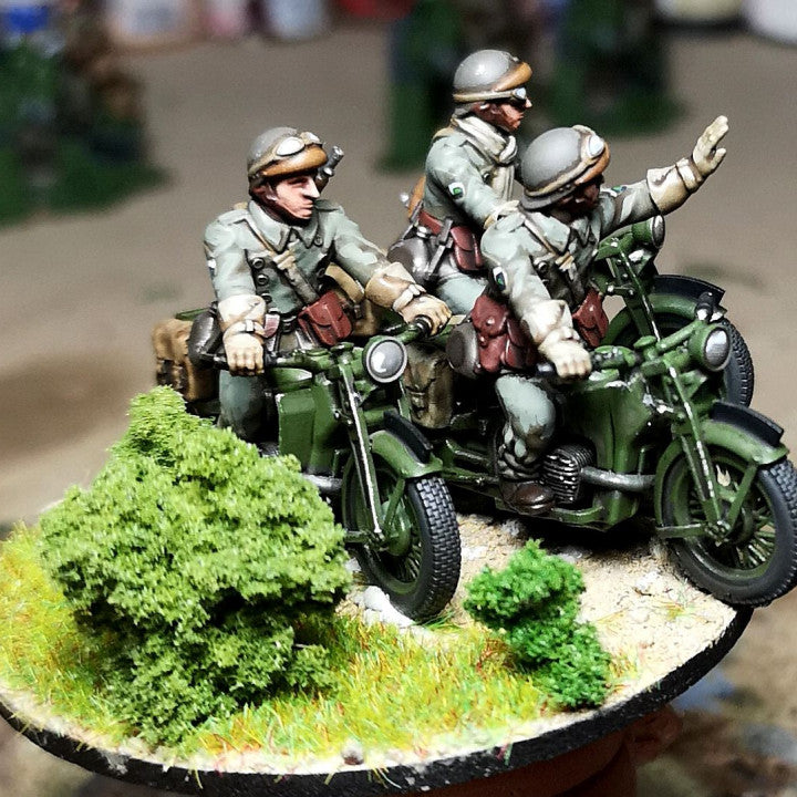 28mm 1940 french motorbikes (DLM or GRDI) by Colonel Muller