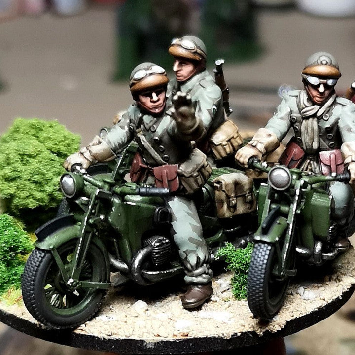 28mm 1940 french motorbikes (DLM or GRDI) by Colonel Muller