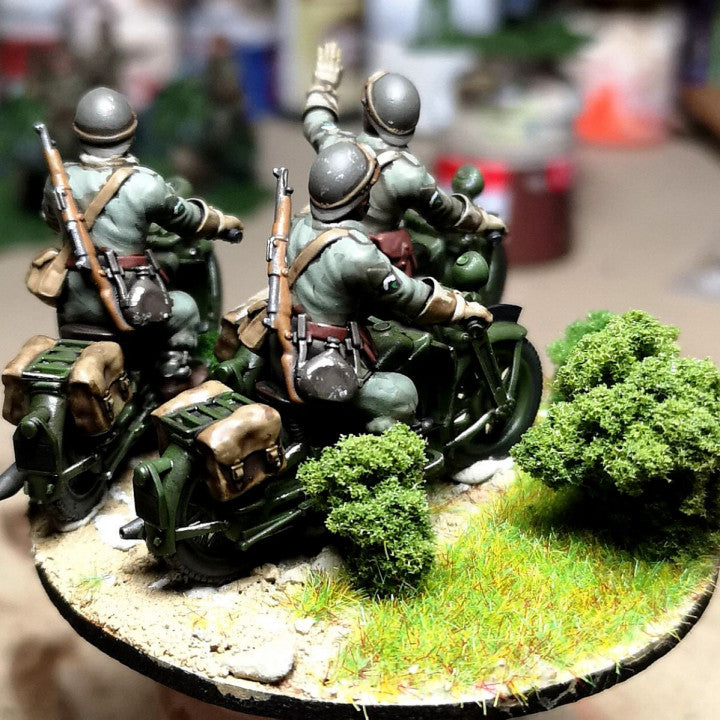 28mm 1940 french motorbikes (DLM or GRDI) by Colonel Muller