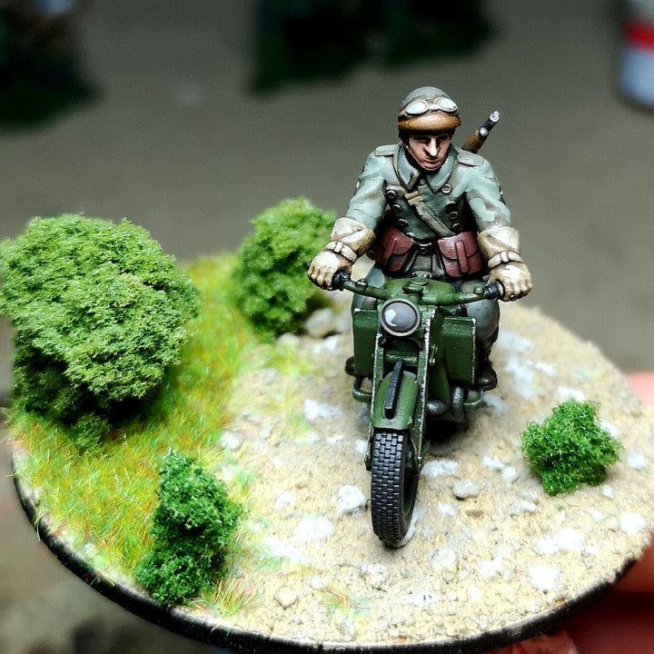 28mm 1940 french motorbikes (DLM or GRDI) by Colonel Muller