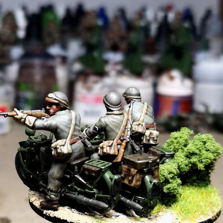 28mm 1940 french fusiliers motocyclistes (DLM or GRDI) 2 by Colonel Muller