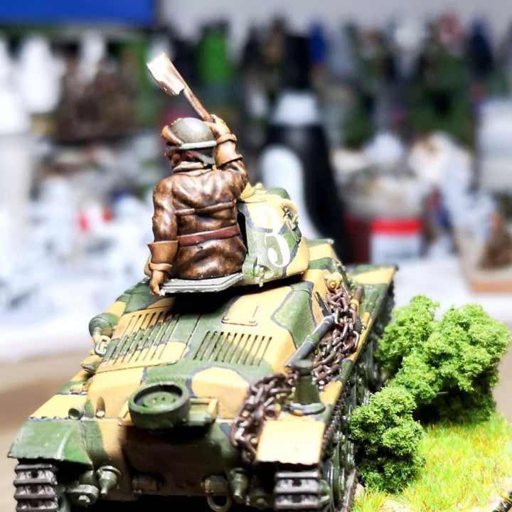 WW2 28mm 1940 French tank crew 3 by Colonel Muller