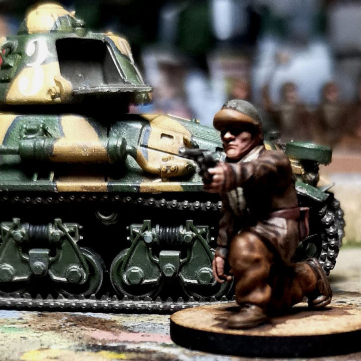 WW2 28mm 1940 French tank crew 1 by Colonel Muller