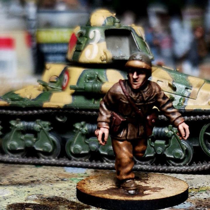 WW2 28mm 1940 French tank crew 1 by Colonel Muller