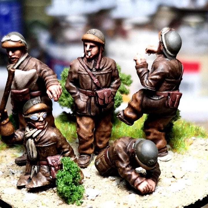 WW2 28mm 1940 French tank crew 3 by Colonel Muller