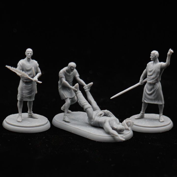 Roman Summa Rudis (Gladiator Referees) and defeated Gladiator by Gadgetworks Miniatures