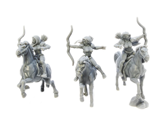 Spartan Cavalry without helmets and bows.