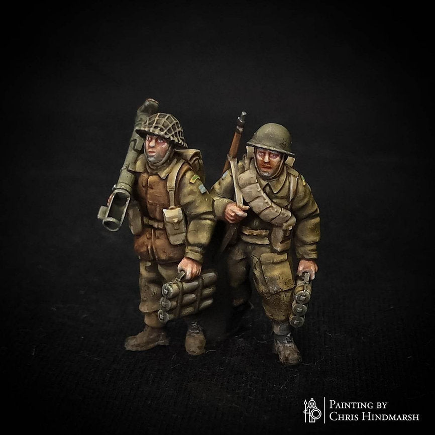 Canadian LVTA4 Passengers by RKX Miniatures
