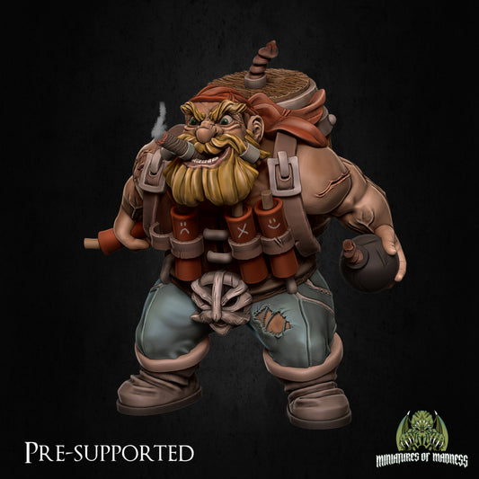 Dwari The Dynamiter by Miniatures of Madness