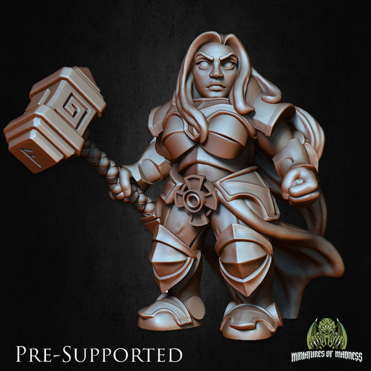 Malyan The Proud by Miniatures of Madness