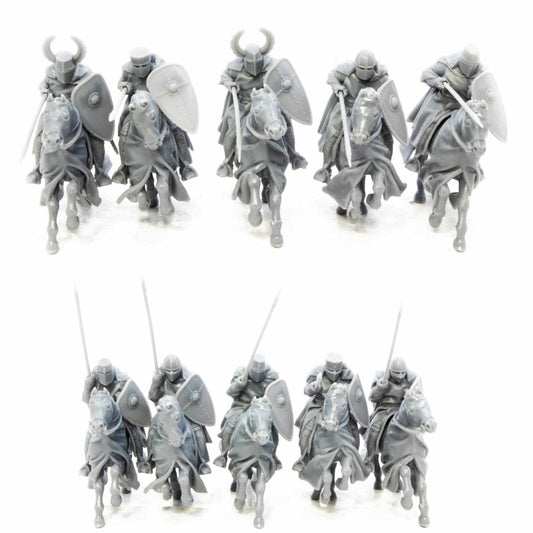 13th century Mounted Teutonic Knights by Black Knight Miniatures.