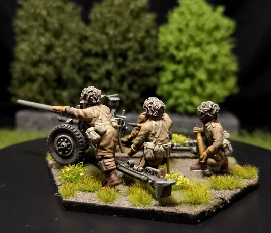 US Army Airborne 57mm AT Gun & Team by Colonel Muller