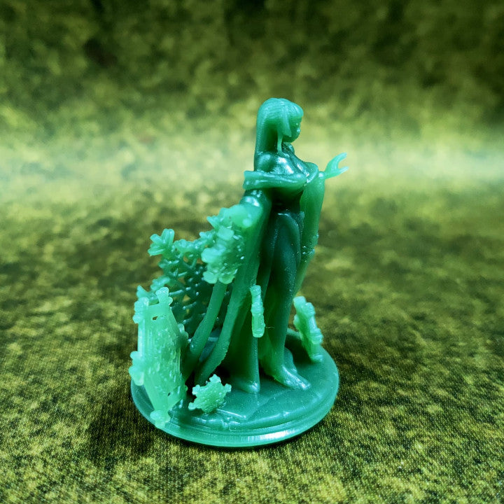 Yukionna (Snow Woman Japanese Ghost ) by Village's Hope Miniatures