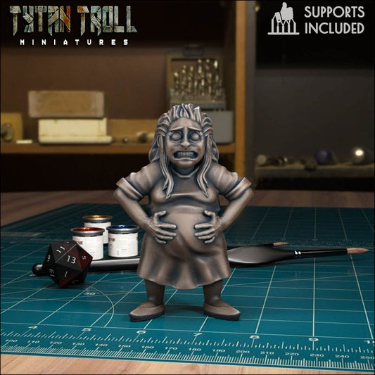 Dimira Yolensky by Tytan Troll Miniatures