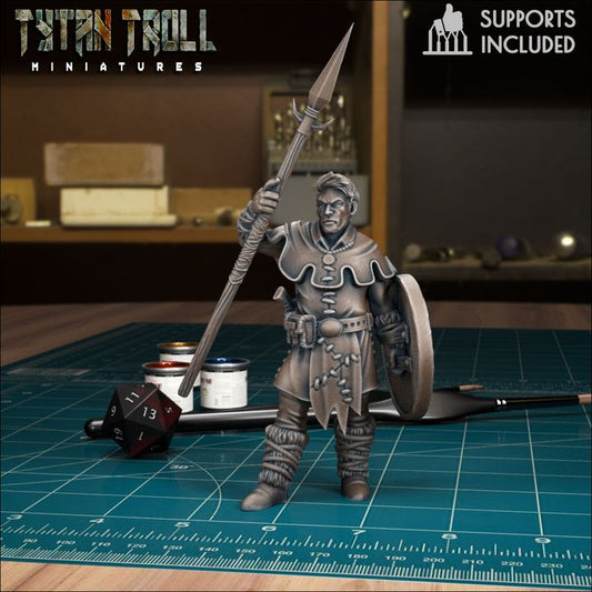 Hunter 02 by Tytan Troll Miniatures