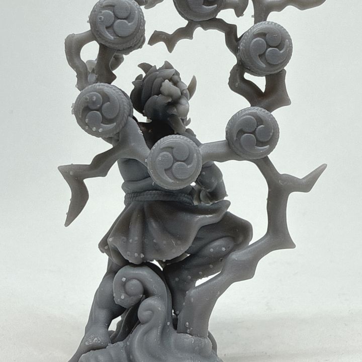 Raijin the thunder god by Menagerie Miniature