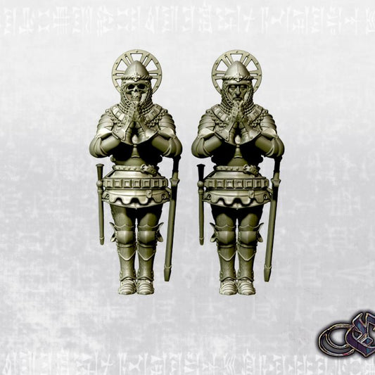 "Holy Knight praying Effigy - 14th century" by Ezipion miniatures