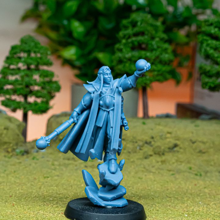 Aegean Elf Mage by Highlands Miniatures