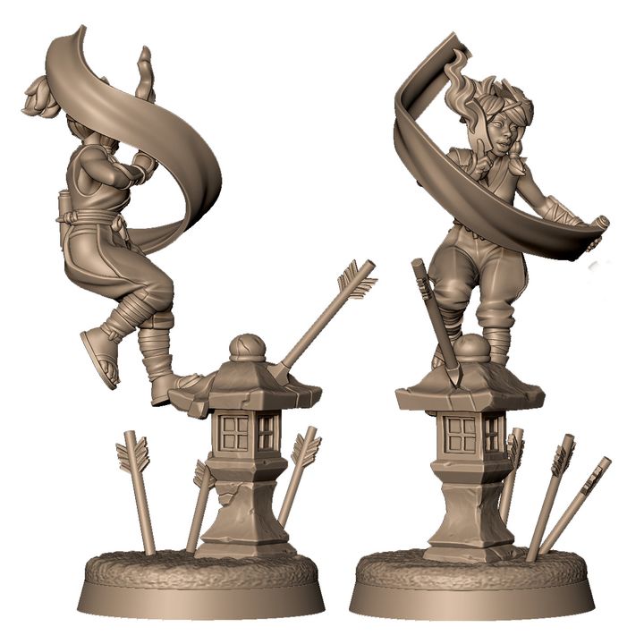 Female kunoich with spells by Menagerie Miniature