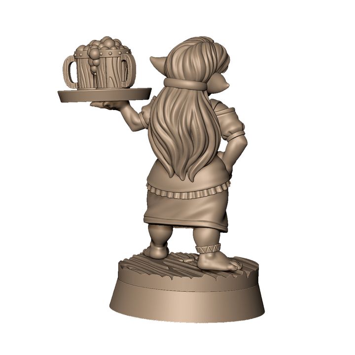 Goblin tavern wench by Menagerie Miniature