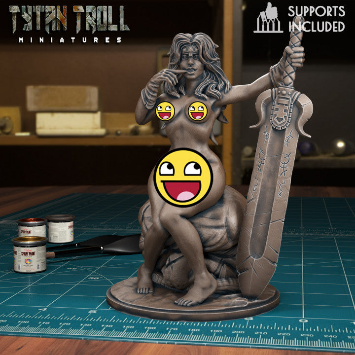 Beatrix Barbarian Slayer by Tytan Troll Miniatures