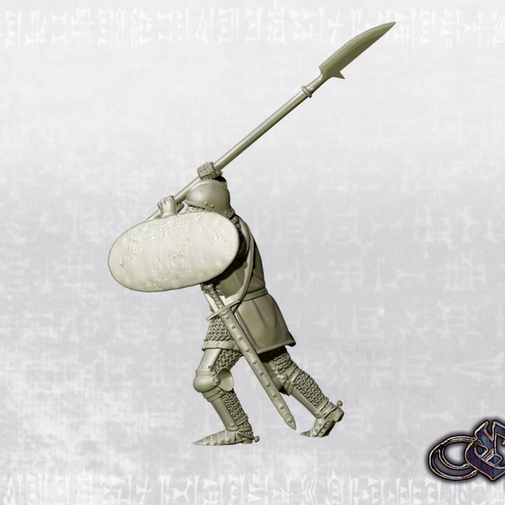 "Aragonese knight with glaive & shield on foot - 14th century" by Ezipion miniatures