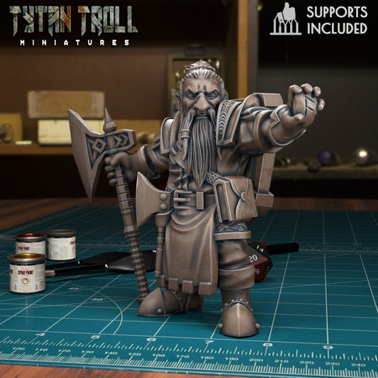 Male Dwarf 05 Mage by Tytan Troll Miniatures