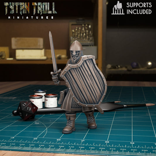 Man At Arms 09 by Tytan Troll Miniatures