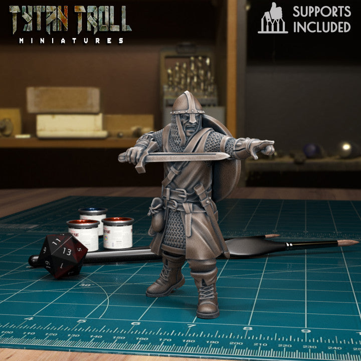 Man At Arms 14 by Tytan Troll Miniatures