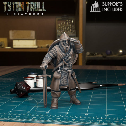 Man At Arms 15 by Tytan Troll Miniatures