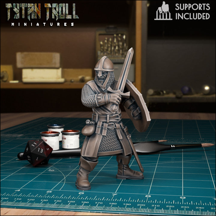 Man At Arms 01 by Tytan Troll Miniatures