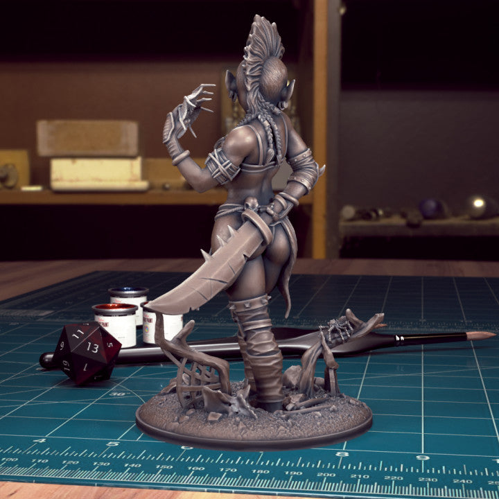 Greta Mohawk by Tytan Troll Miniatures