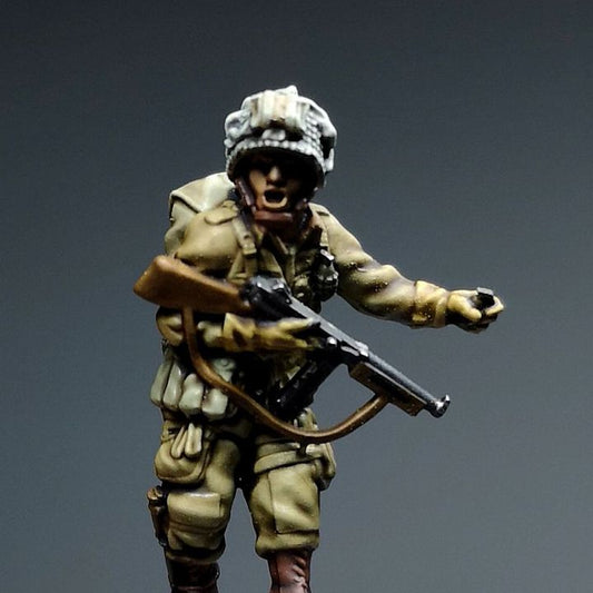 WW2 28mm US Paratrooper Officer/NCO SMG and Grenade by Colonel Muller