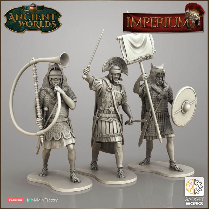 Roman Legion Command. Centurion, Cornu, Standard by Gadgetworks Miniatures.