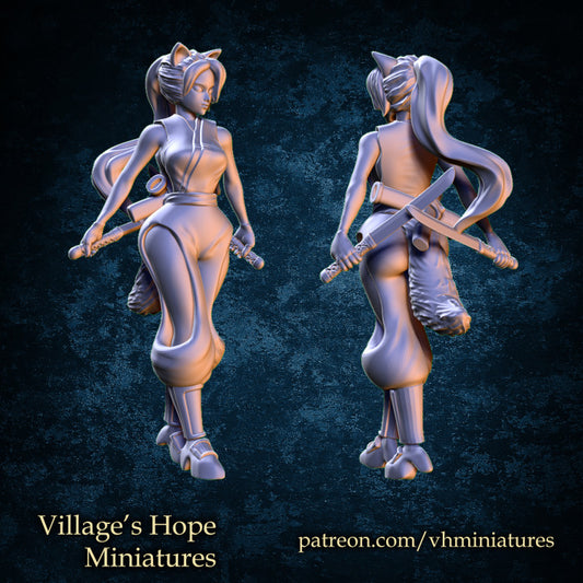 Fox Girl Kunoichi by Village's Hope Miniatures