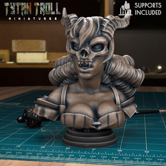 Volenta Bust by Tytan Troll Miniatures