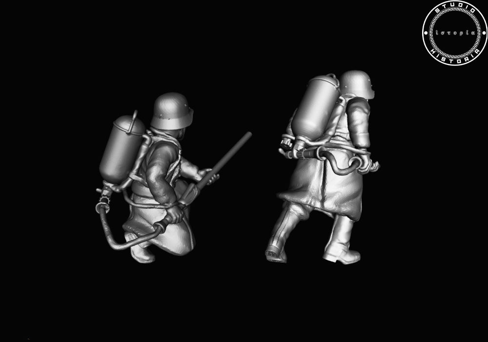Early War Winter Heer Flamethrowers by Studio Historia